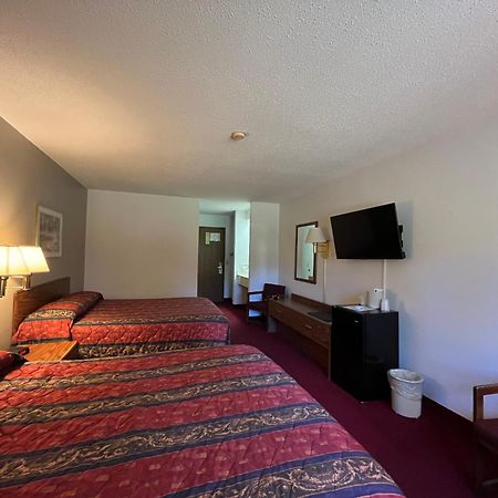 Boulder Bear Motor Lodge Boulder Junction エクステリア 写真