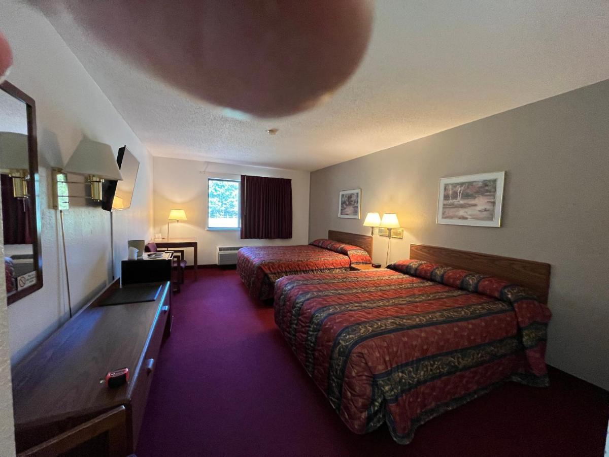 Boulder Bear Motor Lodge Boulder Junction エクステリア 写真