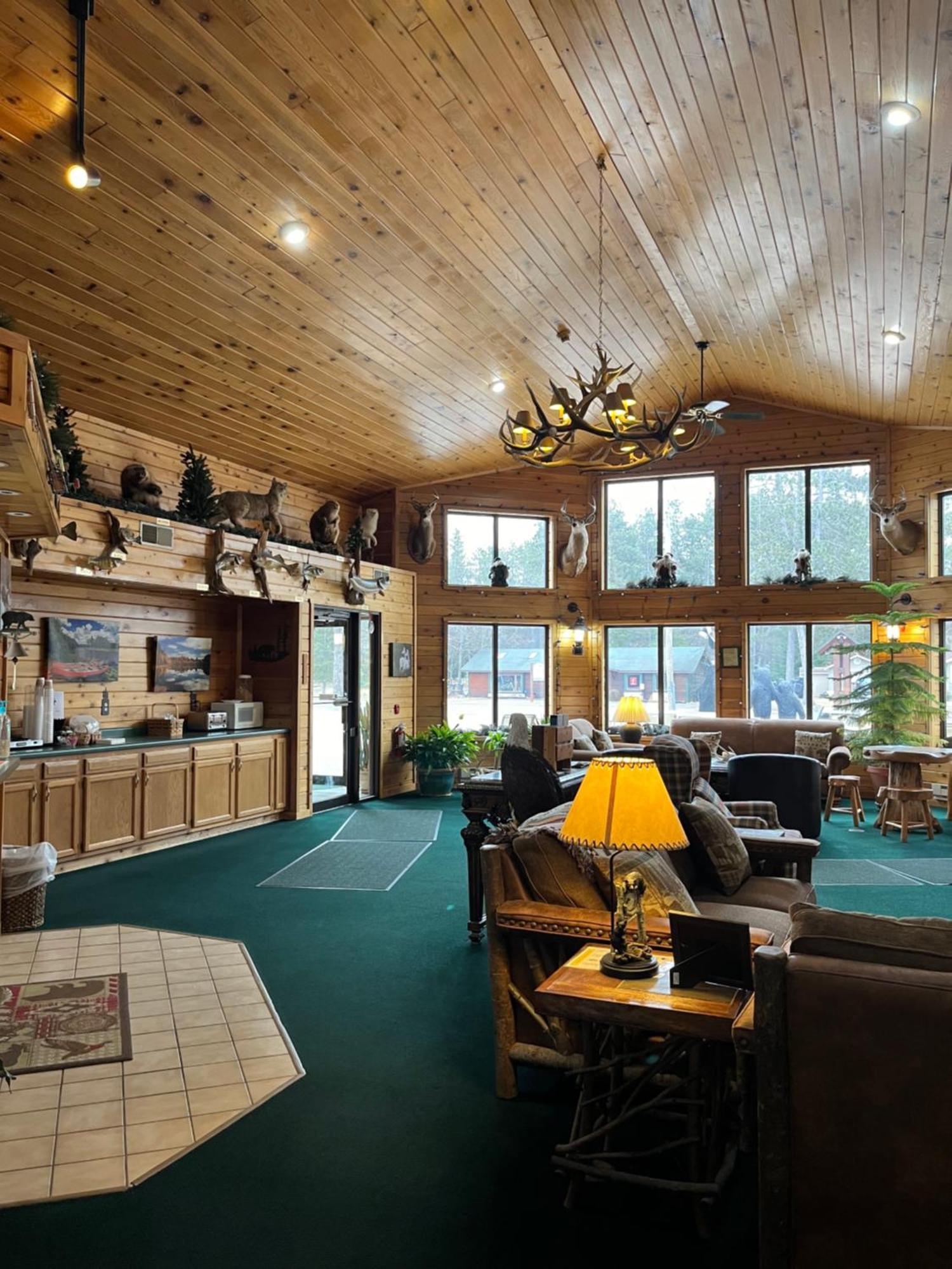 Boulder Bear Motor Lodge Boulder Junction エクステリア 写真